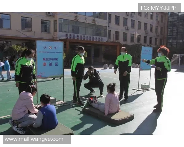 国家体育总局推进体育教师常态化进驻中小学提升青少年体育素质